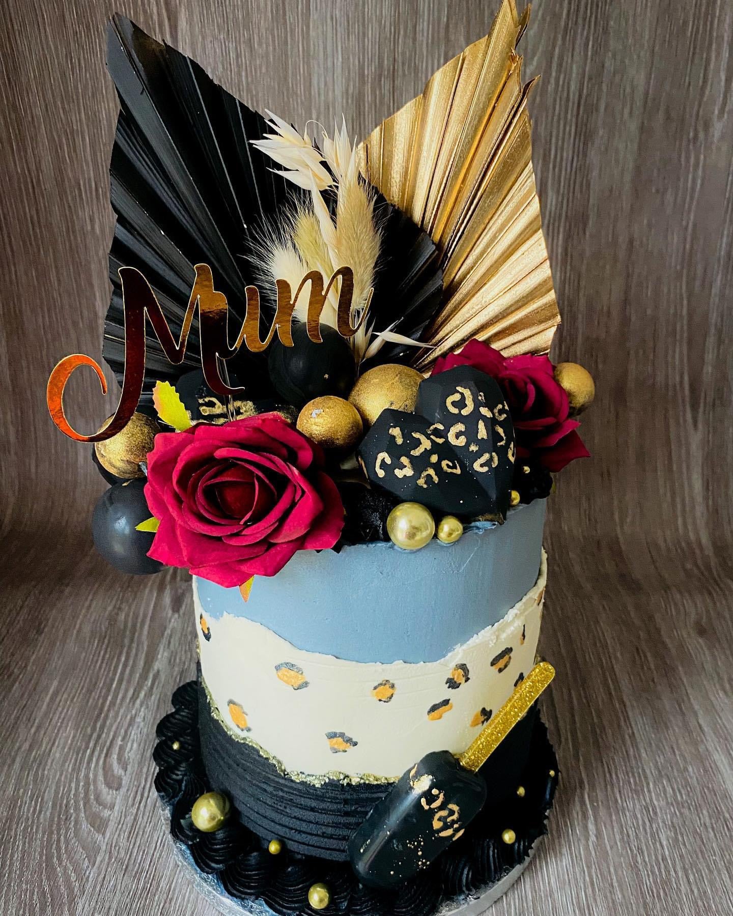 PALM SPEAR 6” TALL CAKE