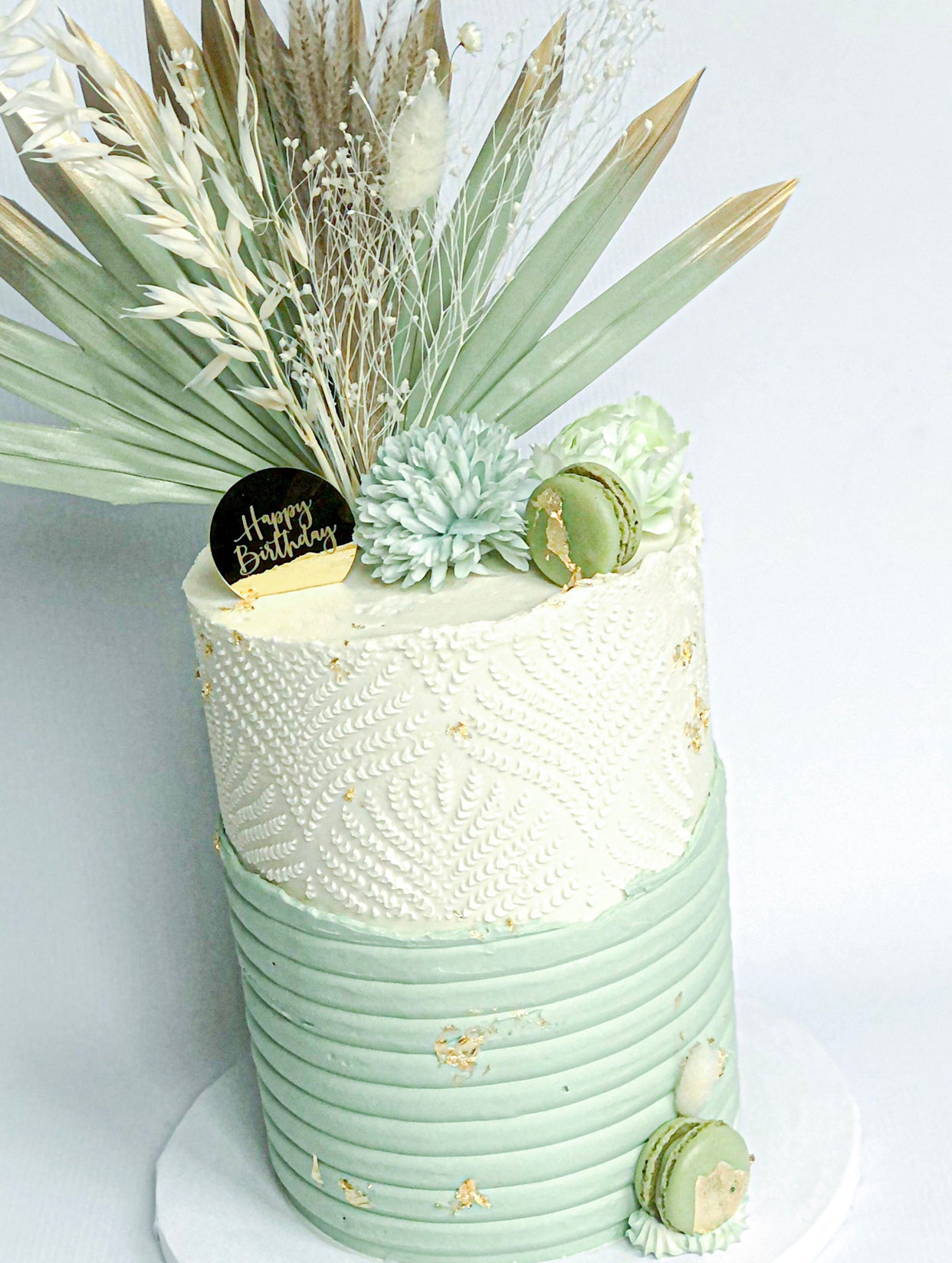 PALM SPEAR 8” TALL CAKE