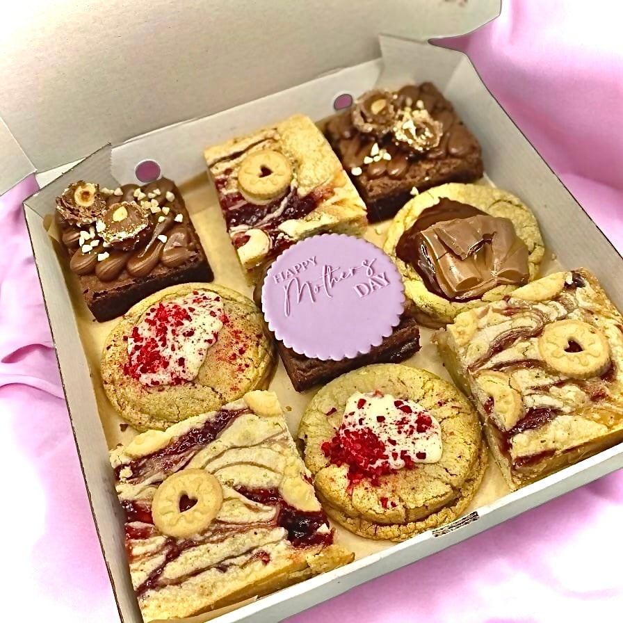 Mother’s Day Deluxe Box