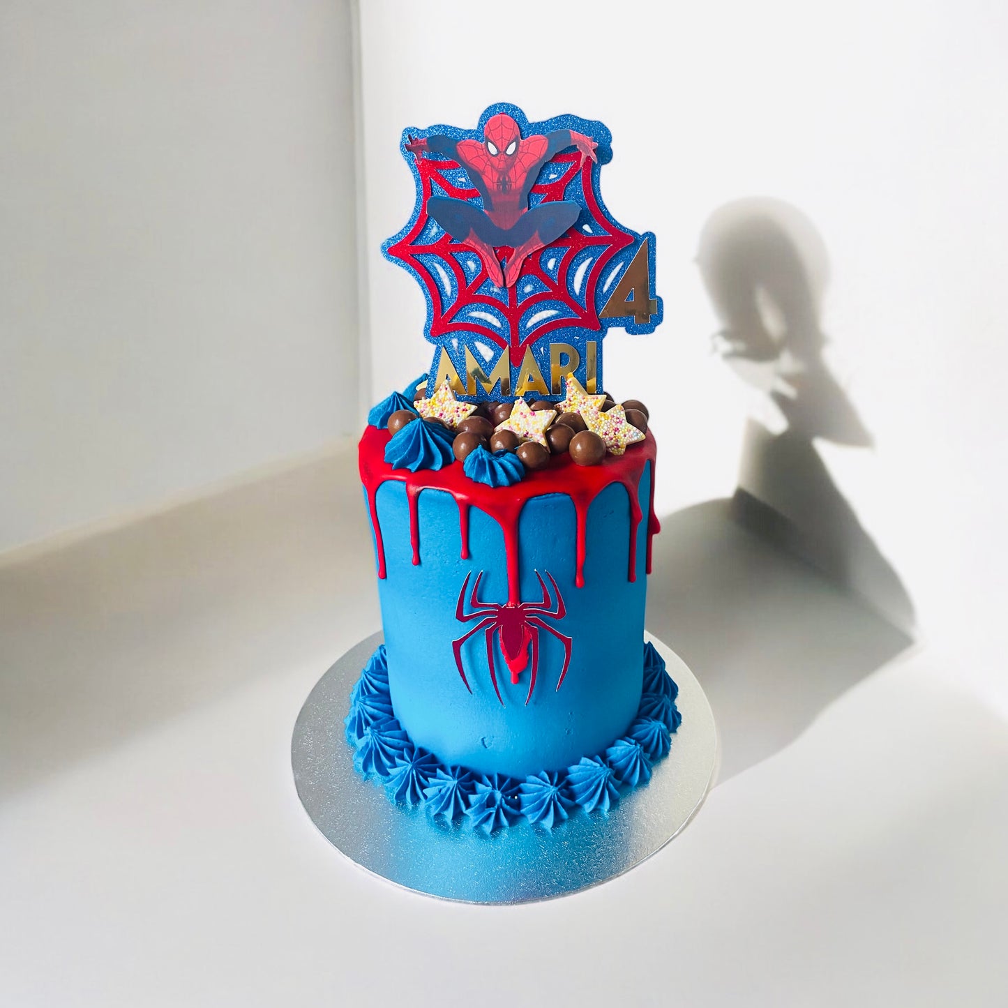 6” DRIP CAKE